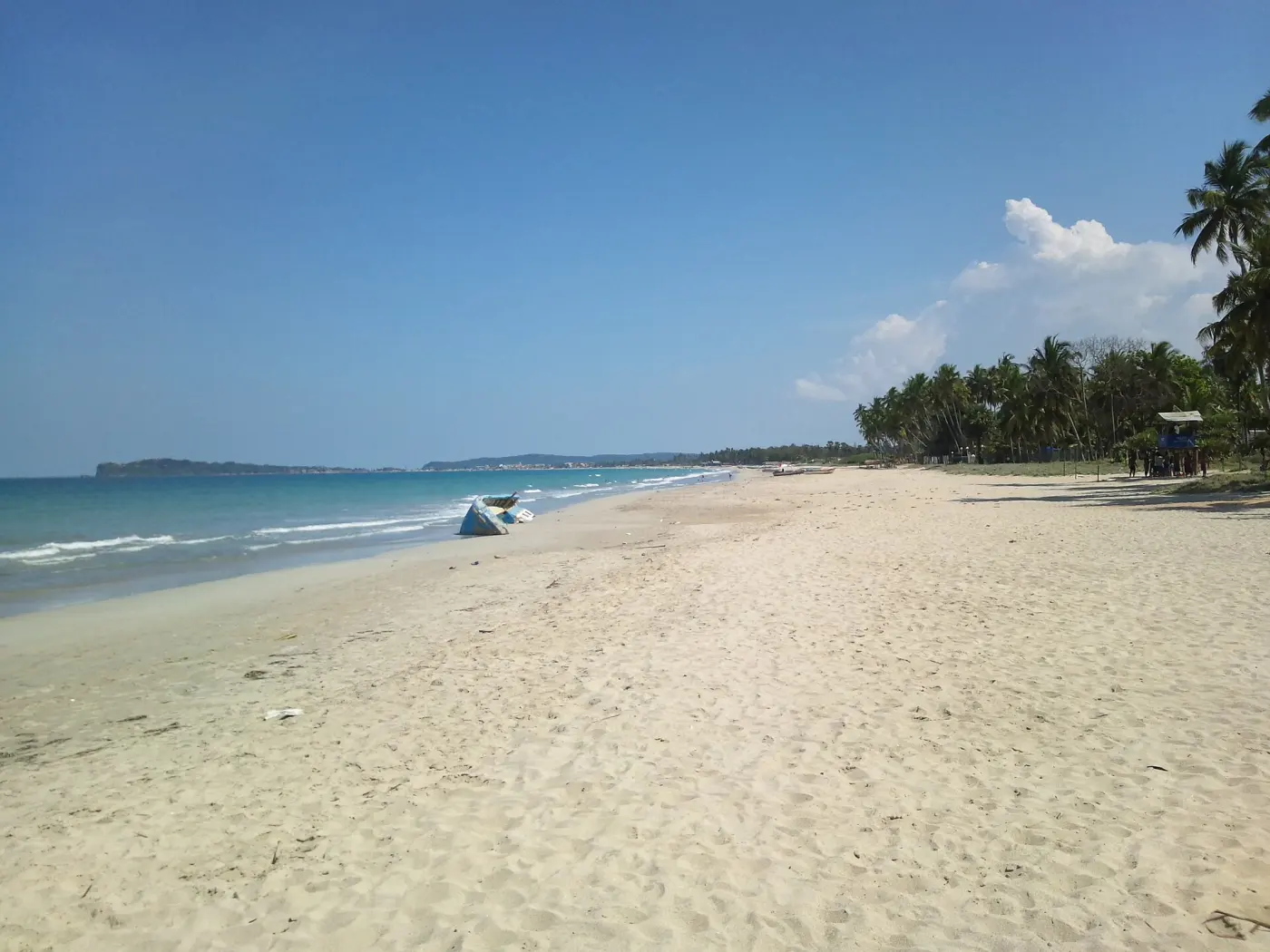 Uppuveli beach in Trincomalee